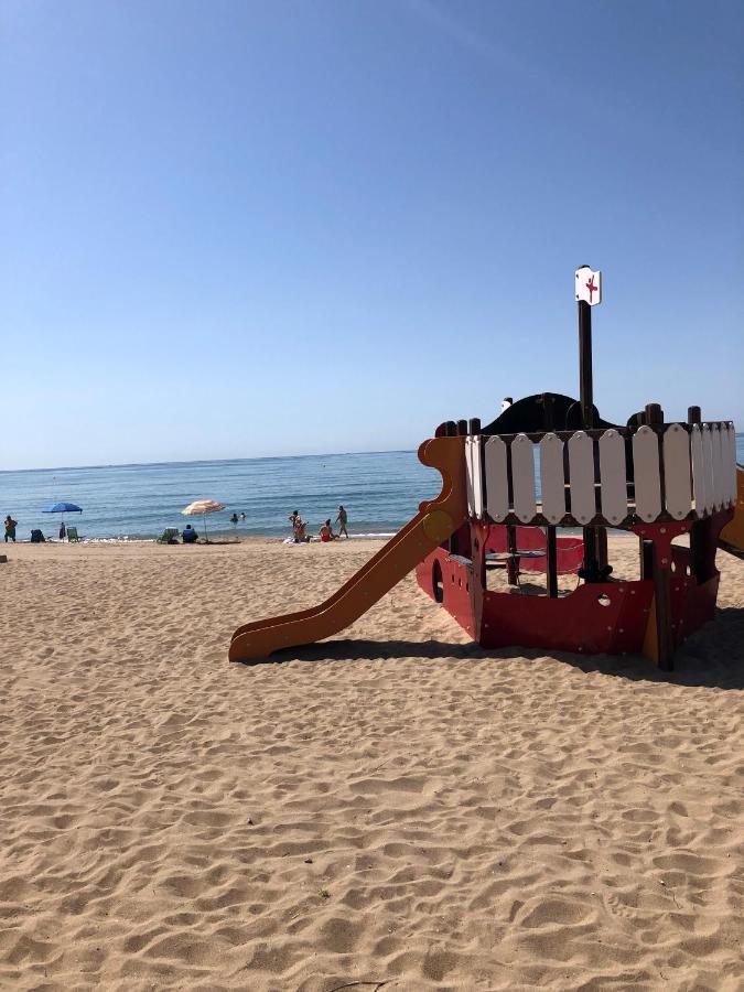 Face A La Mer كالافيل المظهر الخارجي الصورة